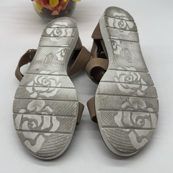 Sofft Tan Leather Gladiator Sandals Size 10 MCS7016 - Picture 5 of 7